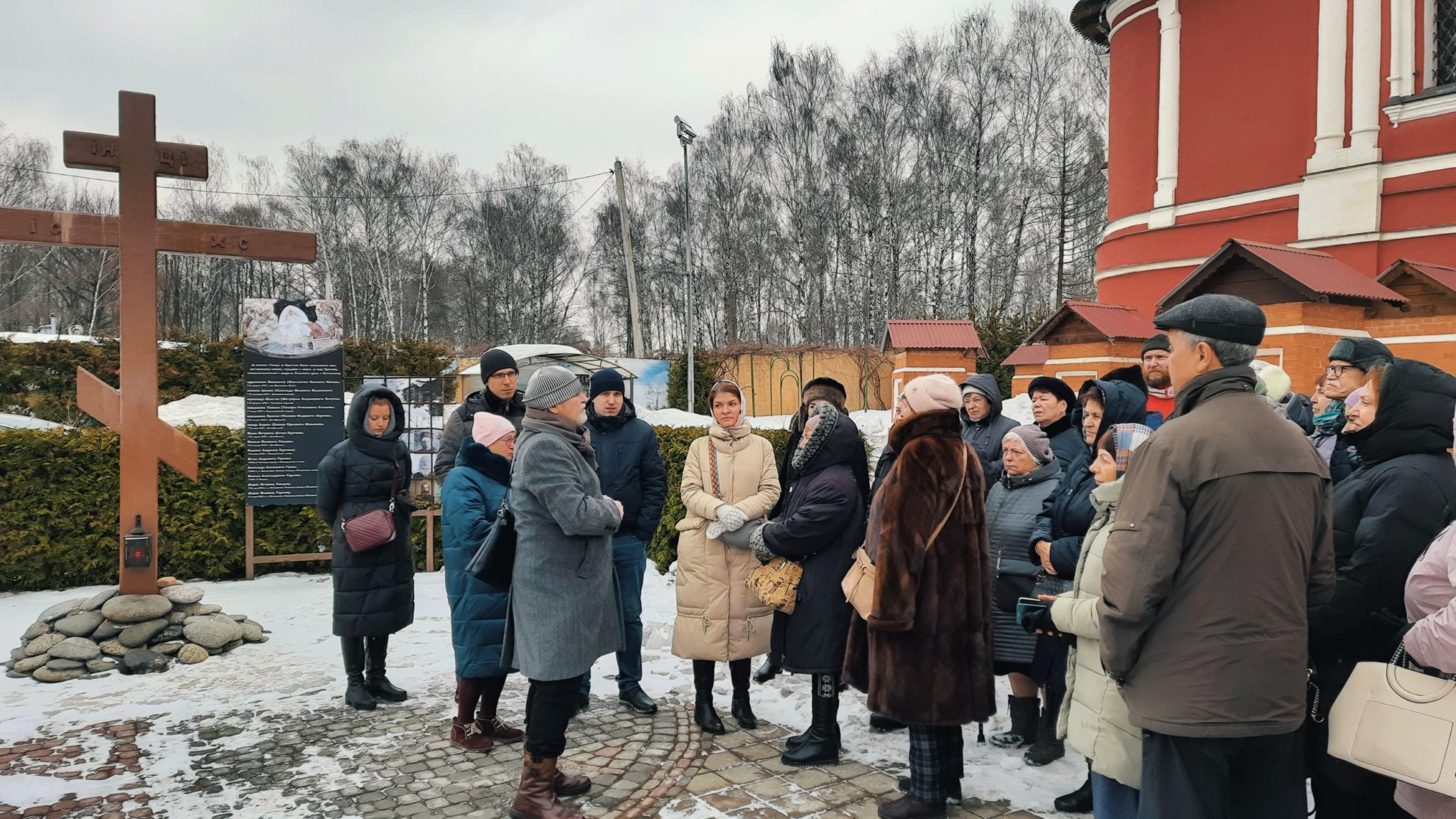 Храм Живоначальной Троицы в Ознобишино