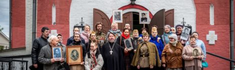 Приходская акция «Бессмертный полк» состоялась   в храме Живоначальной Троицы в Борисове.