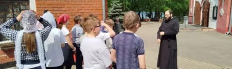 Экскурсия для школьников состоялась в храме Живоначальной Троицы в Борисове.